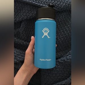 Blue 16 oz Hydroflask